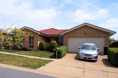Main Photo of 13 Alice Street, Amaroo, ACT 2914